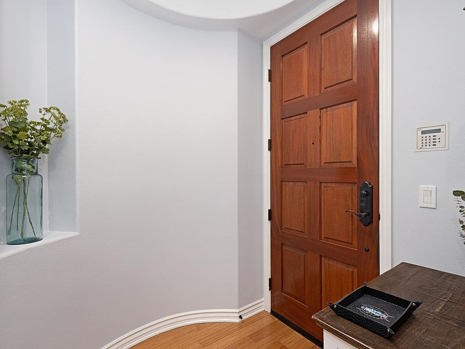 1st image of 5935 Playa Vista Dr APT 413
