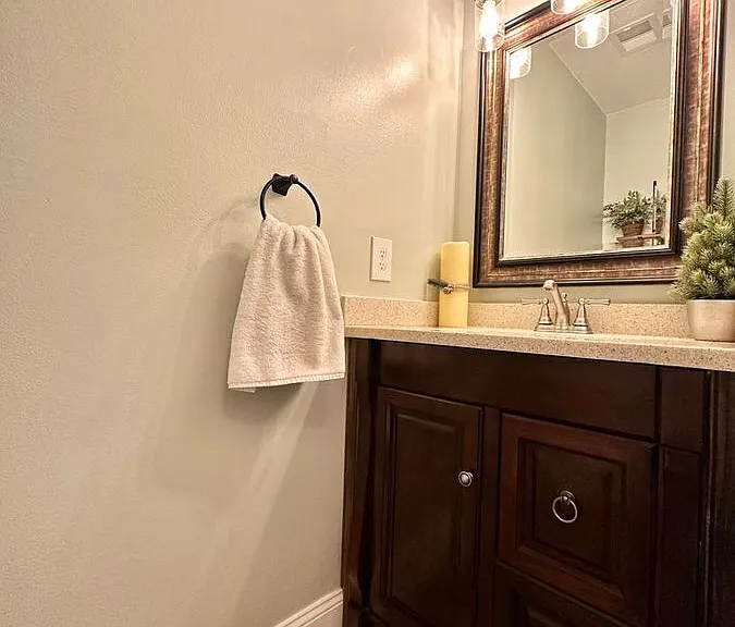 15764 Beau Ridge Dr — Photo 31