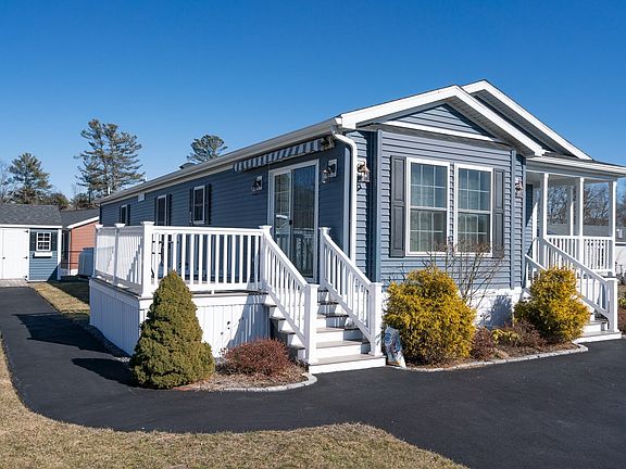 2nd image of 81 Linsay Dr