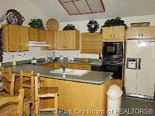 3rd image of 1560 Deer Valley Dr S #29
