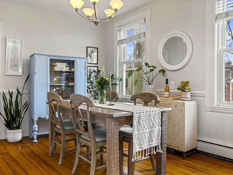 25 Pleasant St #3 — Photo 6