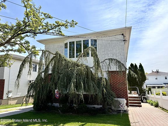 2nd image of 10 Twombly Ave