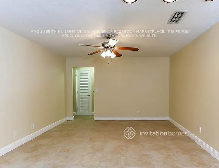 12758 Guilford Cir — Photo 3