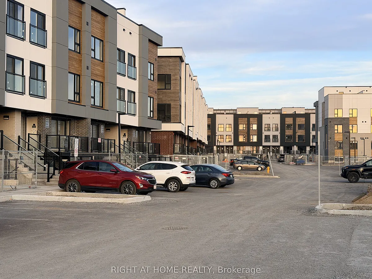 Building Photo - 16 Melbourne Ave #301A