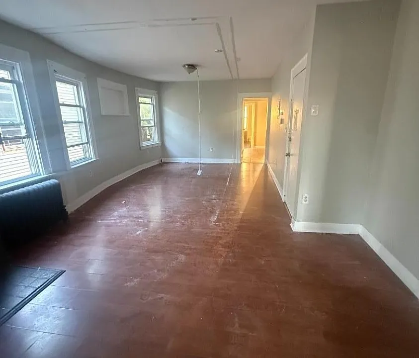 3 Bedrooms at 229 Alexander #2, Newark NJ — photo 5