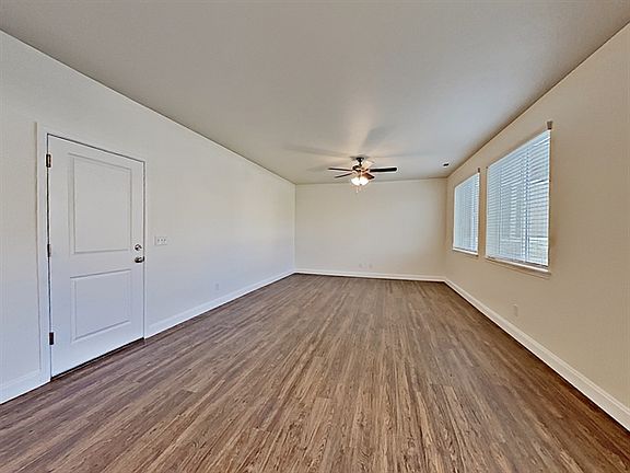 4th image of 6906 35th St NE