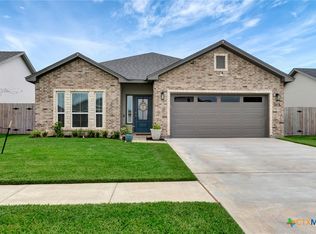 213 Flint Rock Ct, Victoria, TX 77904