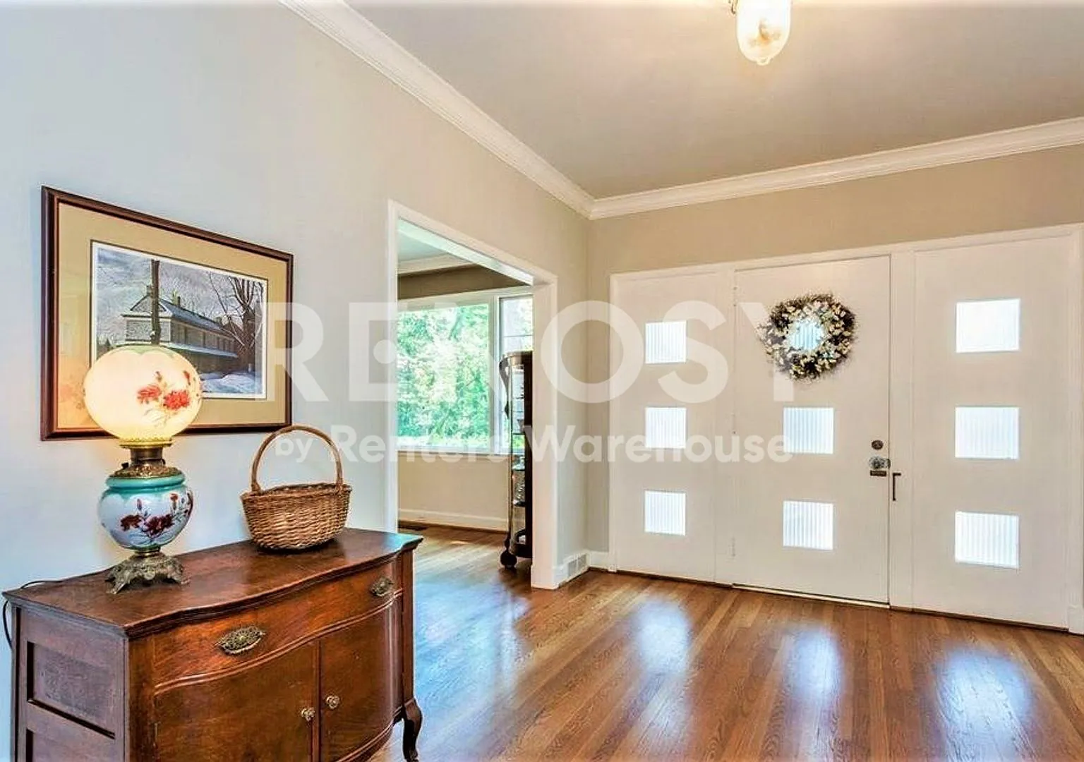 Charming Estate home on almost 2 acres with Duke University Setting — Photo 1