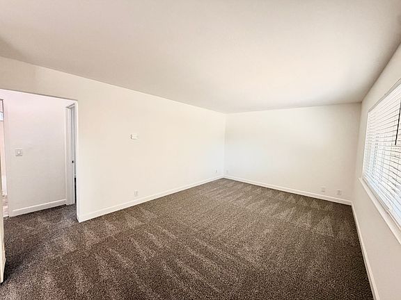 4th image of 1360 Jefferson St APT 2