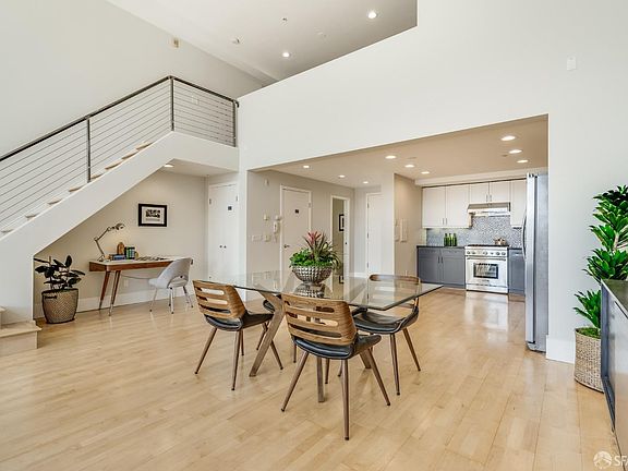 4th image of 920 Harrison St APT 7