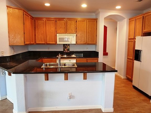2nd image of 8044 Robinson Dr