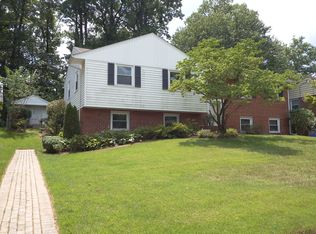 2835 Shanandale Dr, Silver Spring, MD 20904