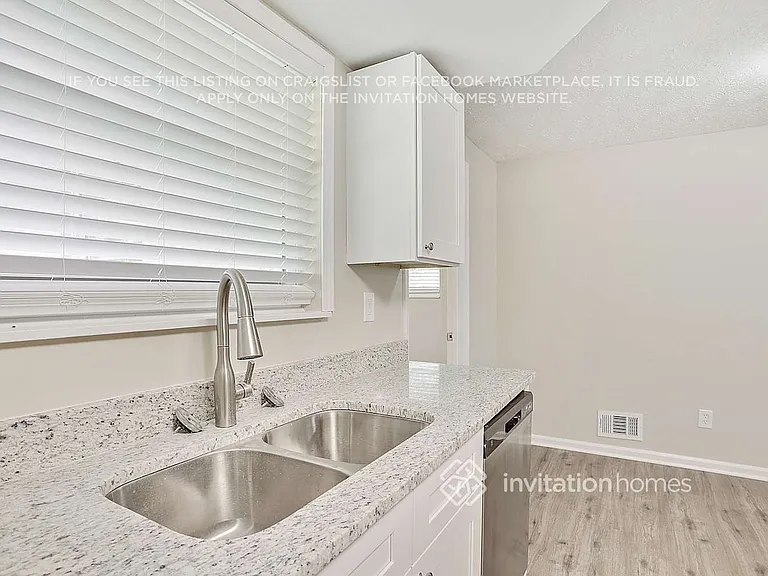6265 Lakeview Dr — Photo 8