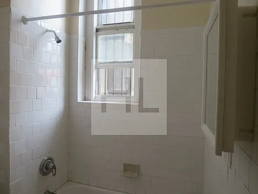 Rented by Highline Residential | media 6