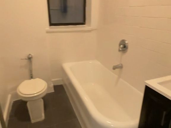4th image of 62 W 125th St #4202