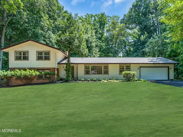 165 Green Oak Boulevard, New Monmouth, NJ 07748