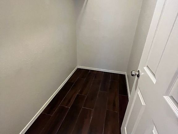 5th image of 206 S 26th St APT F