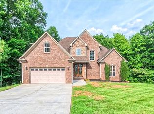 139 Crystal Ridge Dr, Lexington, NC 27295