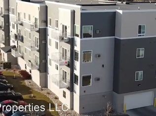 The Grove, Moorhead, MN 56560