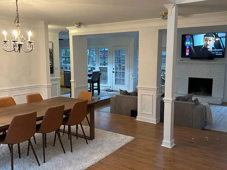 Willowbrook Dr — Photo 16