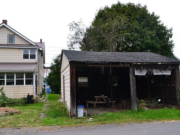 3rd image of 22-24 S 3rd St