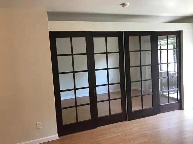 101 Kinross Dr #4 — Photo 32