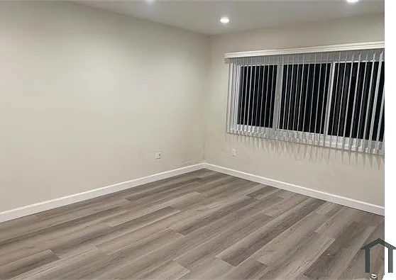 4039 Nicolet Ave — Photo 10