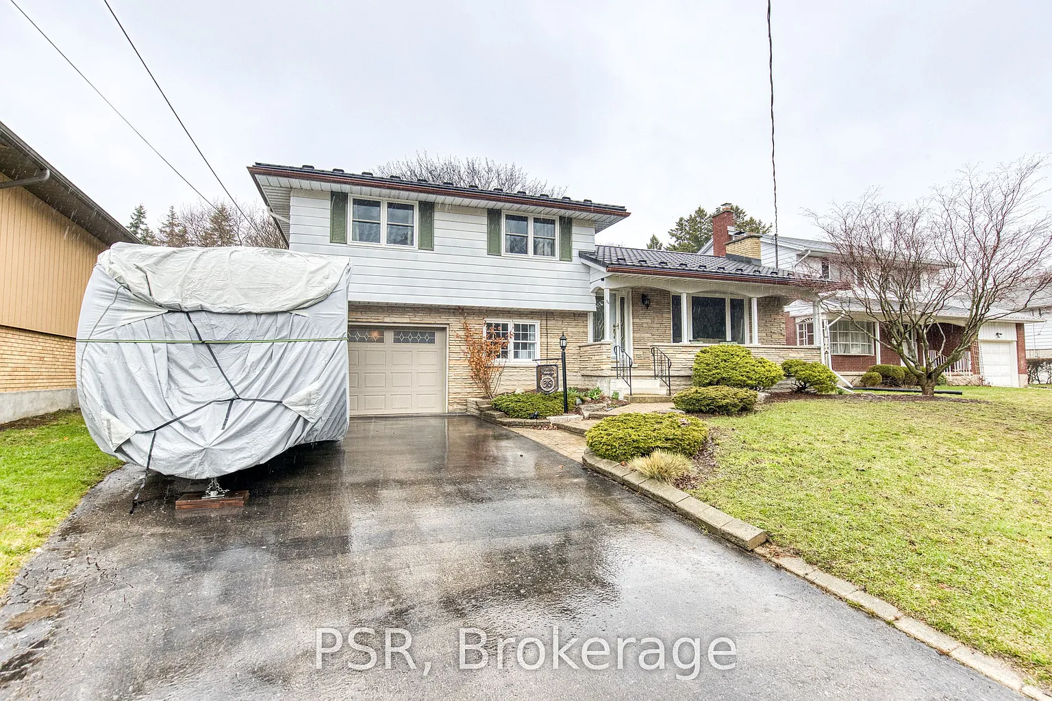 36 Randerson Ave photo 1