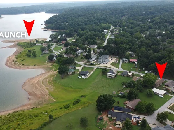 8100 S Lakeshore Dr, Rogers, AR 72756