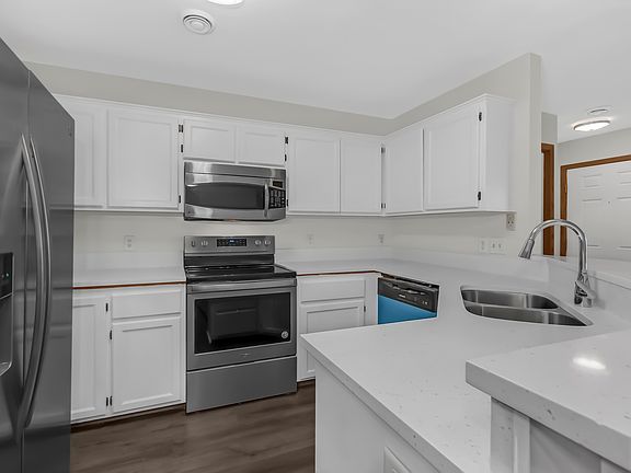 3rd image of 4746 N 6th St #4746
