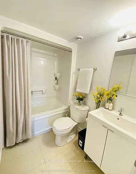 1720 Simcoe St N #15 — Photo 13