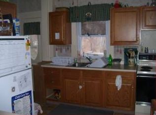 9 Dunham Ave, Ware, MA 01082