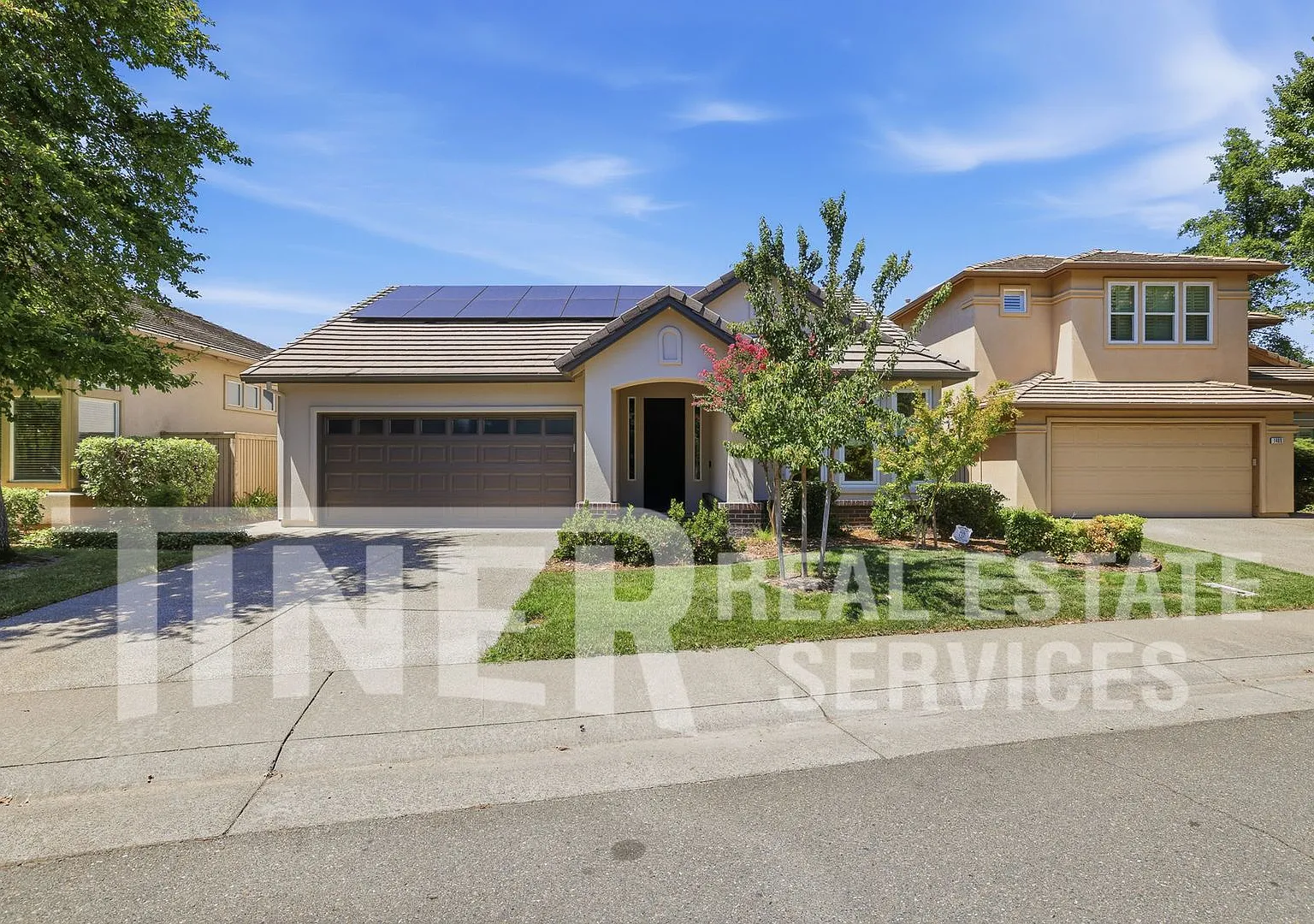 1464 Willow Bend Rd - Tier 1 — Photo 1