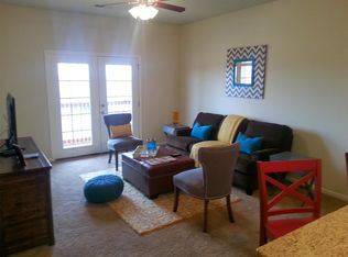 2604 & 2525 Bellerive Dr #26, Manhattan, KS 66503