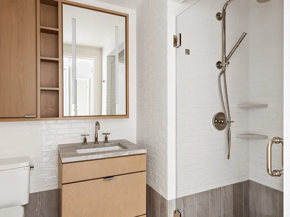 20 River Terrace image 7 of 24