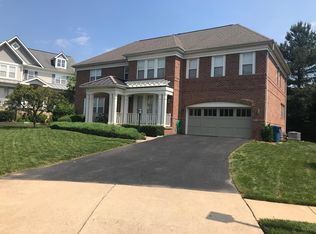 9465 Harrowhill Ln, Burke, VA 22015