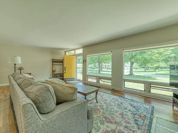 219 Park St, Tecumseh, MI 49286