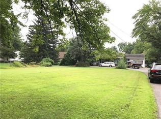 723 New Durham Rd, Edison, NJ 08817