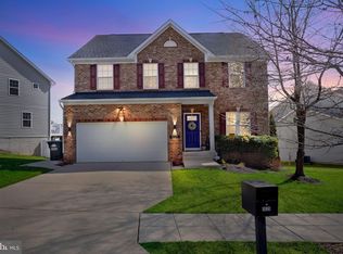 1025 Cook Dr SE, Washington, DC 20032