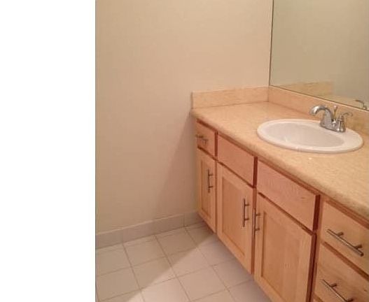 5th image of 199 Bayside Ct