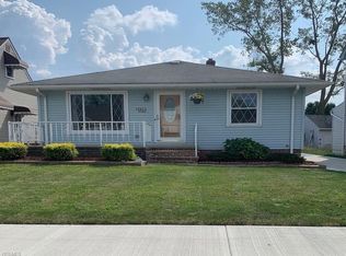 12814 Havana Rd, Garfield Heights, OH 44125