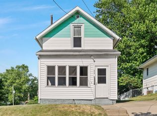 253 Union St, Dubuque, IA 52003