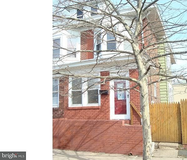2nd image of 1002 Genesee St