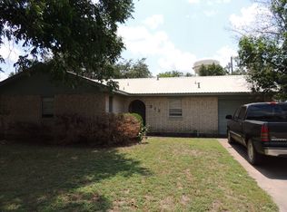 313 Otte St, Brady, TX 76825