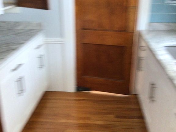 3rd image of 120 S Laighton St #2
