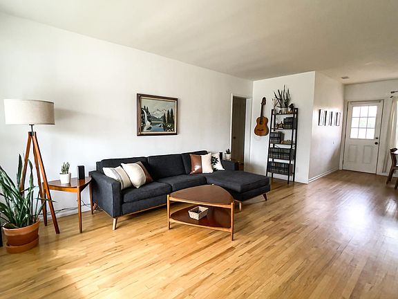 5th image of 15155 Starbuck St