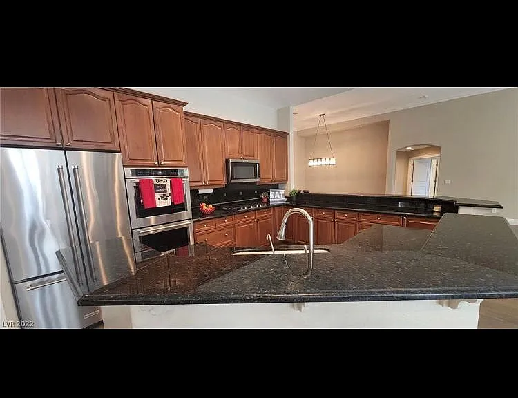 488 Rapid Falls St — Photo 2