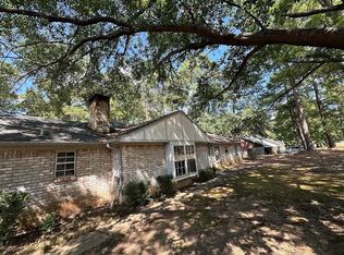 447 Plum Creek Rd, Longview, TX 75605