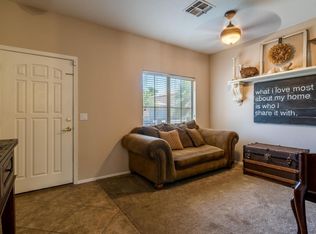 614 E Renegade Pl, San Tan Valley, AZ 85143