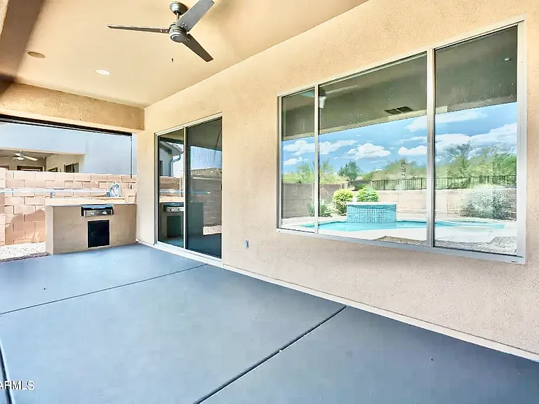 1682 W Ainsworth Dr — Photo 15